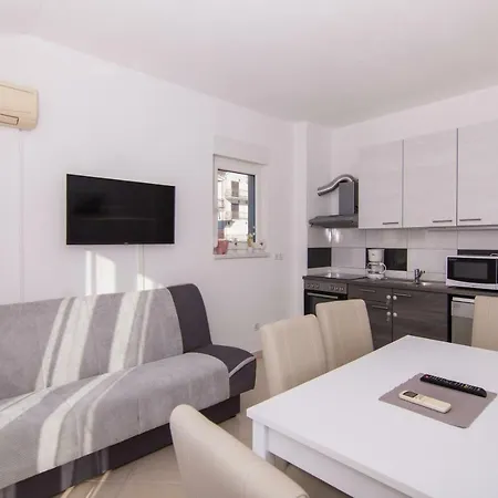 Aba Διαμέρισμα *